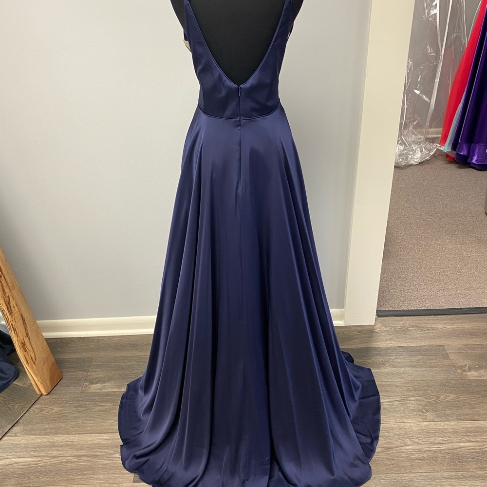 Prom Dress - Picture 3 of 4